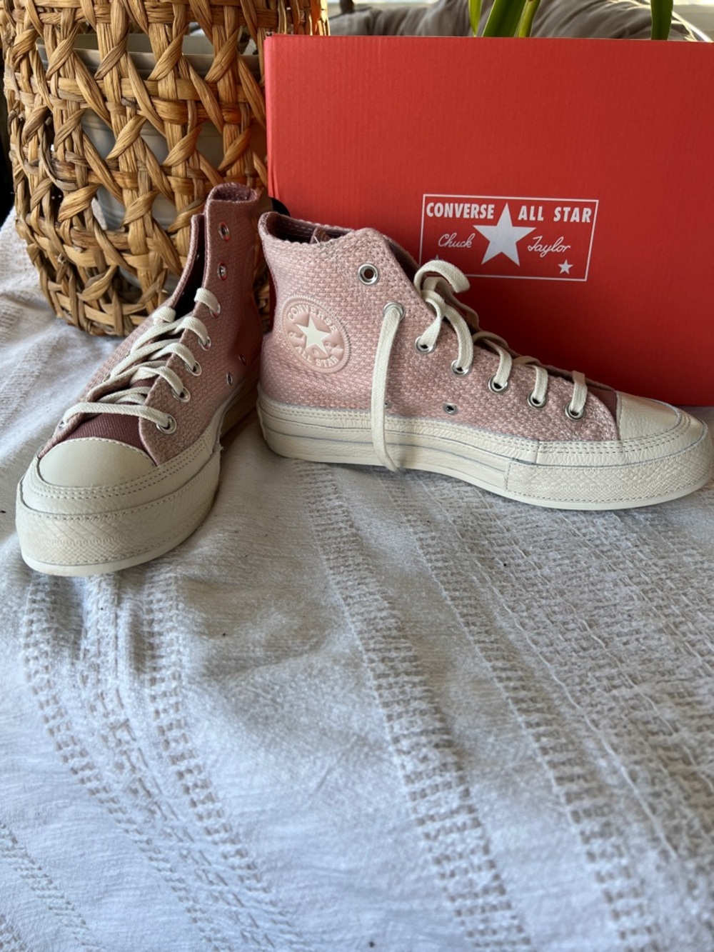 NWT Converse Two-Tone Pink and Mauve High Top Sneakers